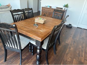 Dining Table Set