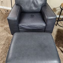 Natuzzi Leather Chair And Ottoman 