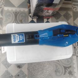 BLOWER Cobalt BRAND  , NEEDS CHARGER 