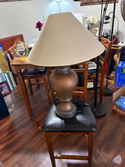 Bronze Urn Table Lamp with Shade