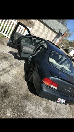 !!$100!! 1997 Nissan Maxima does not run need gone have key no tittle