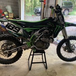 Kawasaki KX450F