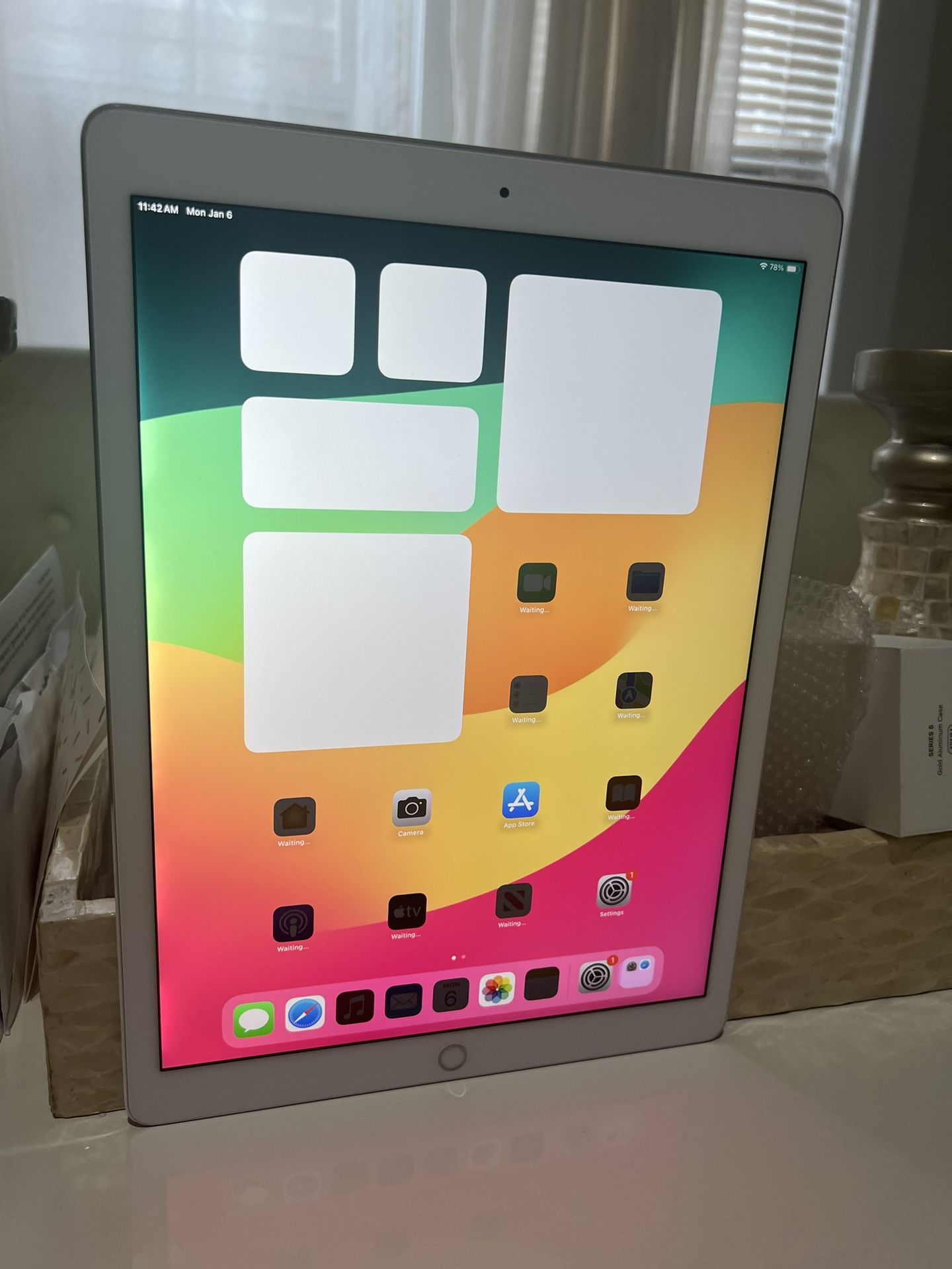 Apple iPad Pro 12.9 2nd Generation 256GB WiFi Silver Tablet