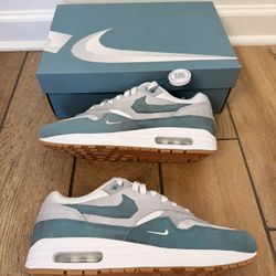 Nike Air Max Poly Adventure Size 10M