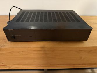 Rotel RB-970BX Stereo Amplifier