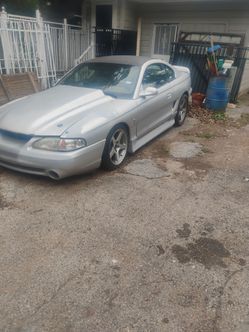 1998 Ford Mustang