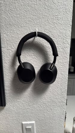 Sony WH-1000XM5 Noise Cancelling Bluetooth Headphones in Black