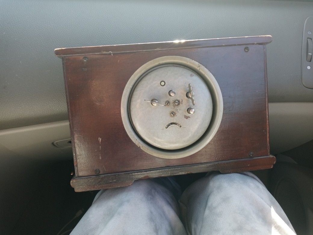 Vintage Chinese Communist Clock Collectibles & Art