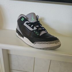 Jordan 3s Retro Green Glow 