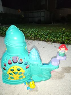 Ariel's Grotto Castle Little People