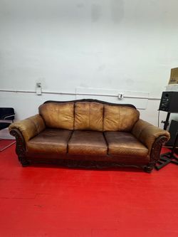 North Shore Dark Brown Leather Sofa