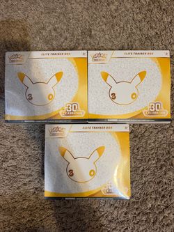 Pokemon 30th ETB