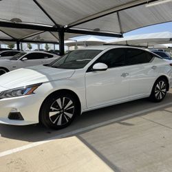 2022 Nissan Altima