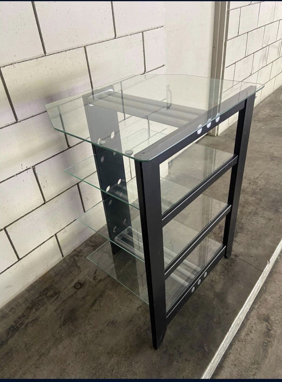 Glass stand/side table