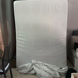 Queen Mattress And Metal Bed Frame With Wood Slats