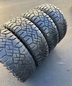 275/65/18 Goodyear Tires en buenas condiciones las 4 por $200