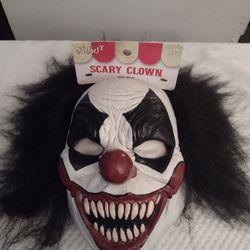 scary halloween clown mask
