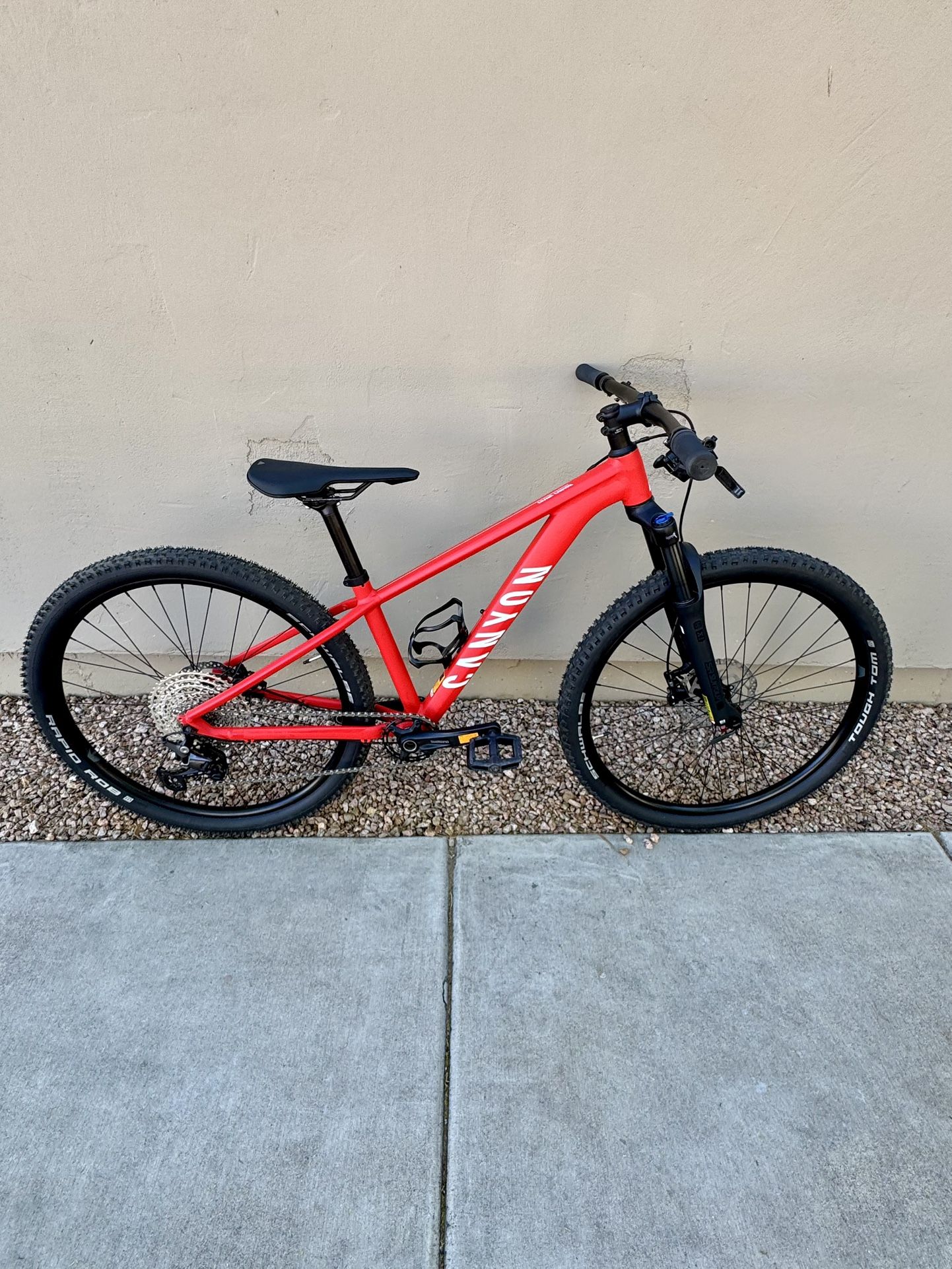 Canyon 27.5 Mtn Bike
