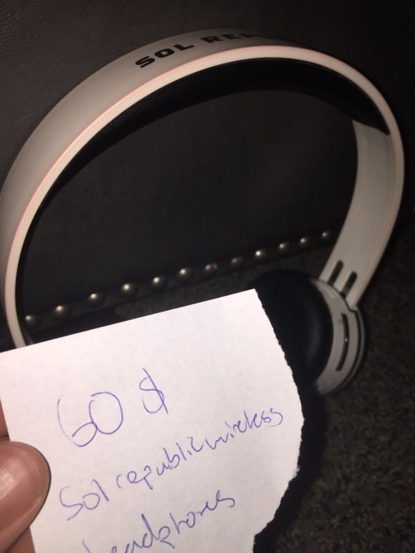 Sol republic wireless headphones