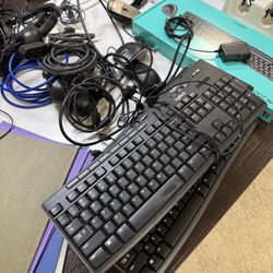 Keyboards & Mice – Office Setup Lot (Logitech + More)