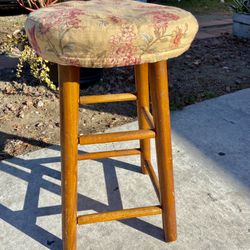 Wooden Stool 