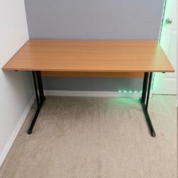 Wood Grain Office Desk/Computer desk with Black Metal Legs