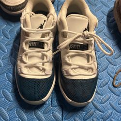 Jordan Low 11’s Size 1.5y 