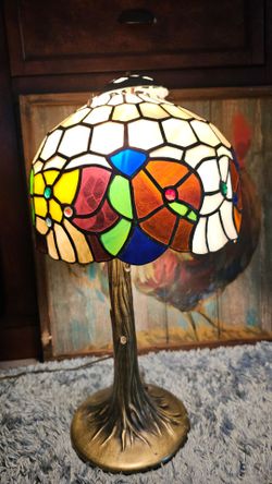 #Lamp #Tiffany Style #Vintage #Stain #Glass #Repurposing