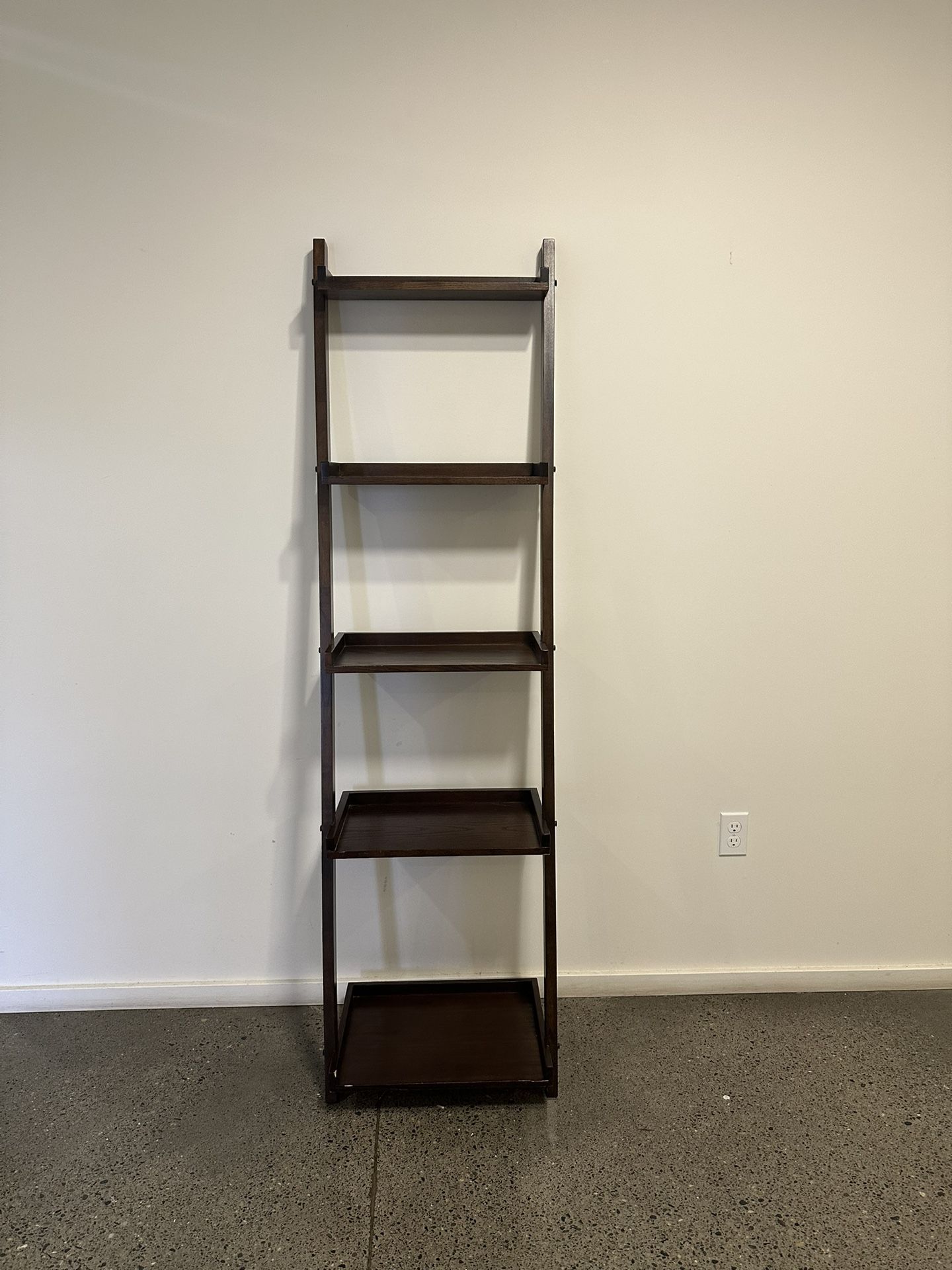 Leaning Shelf by Dania