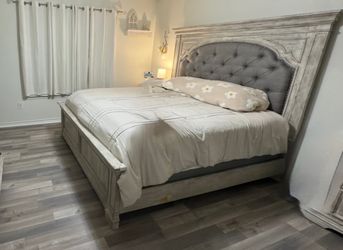 King Size Bed