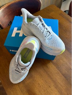 Hoka Clifton 9 Women’s