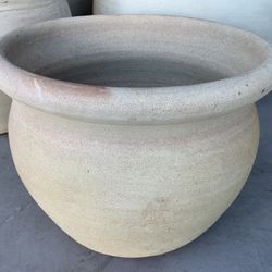 Clay Planter Pot 16.5W 