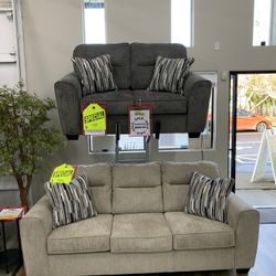 2pc Sofa & Loveseat 