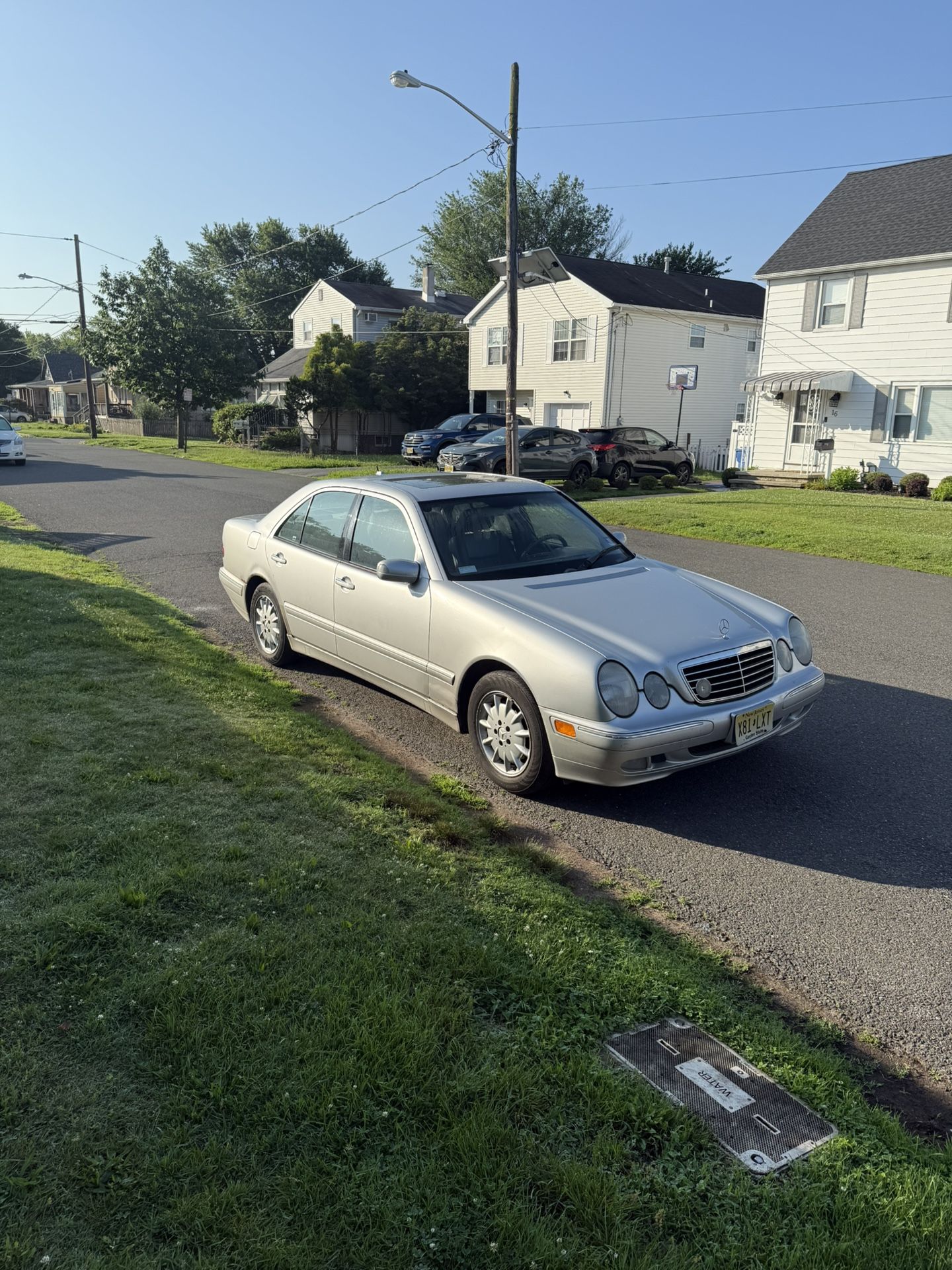 2000 Mercedes-Benz E-Class