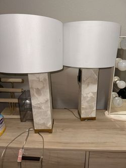 MOVING SALE. MUST GO - Lamps