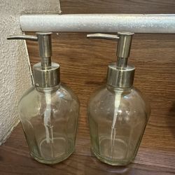 Glass Soap Dispenser (2)