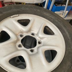 4 Tires in good Condition 