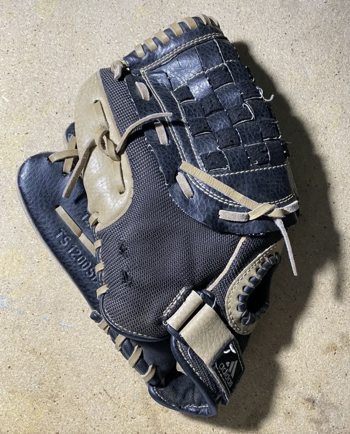 Adidas Youth TS1200SD 12"  Baseball Glove Left Hand Black Tan LHT 