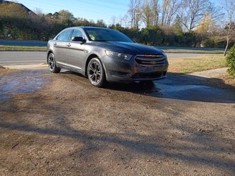 2017 Ford Taurus