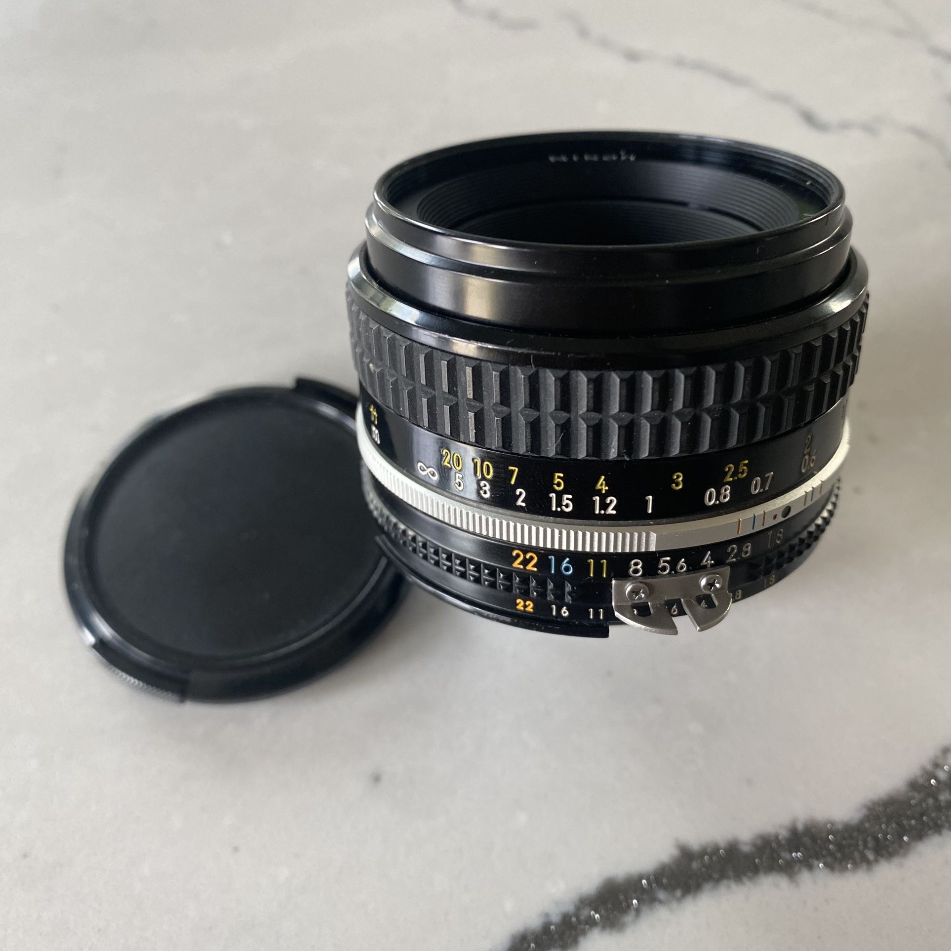 Nikon nikkor 50mm 1:1.8 Ai-s Manual Focus Lens