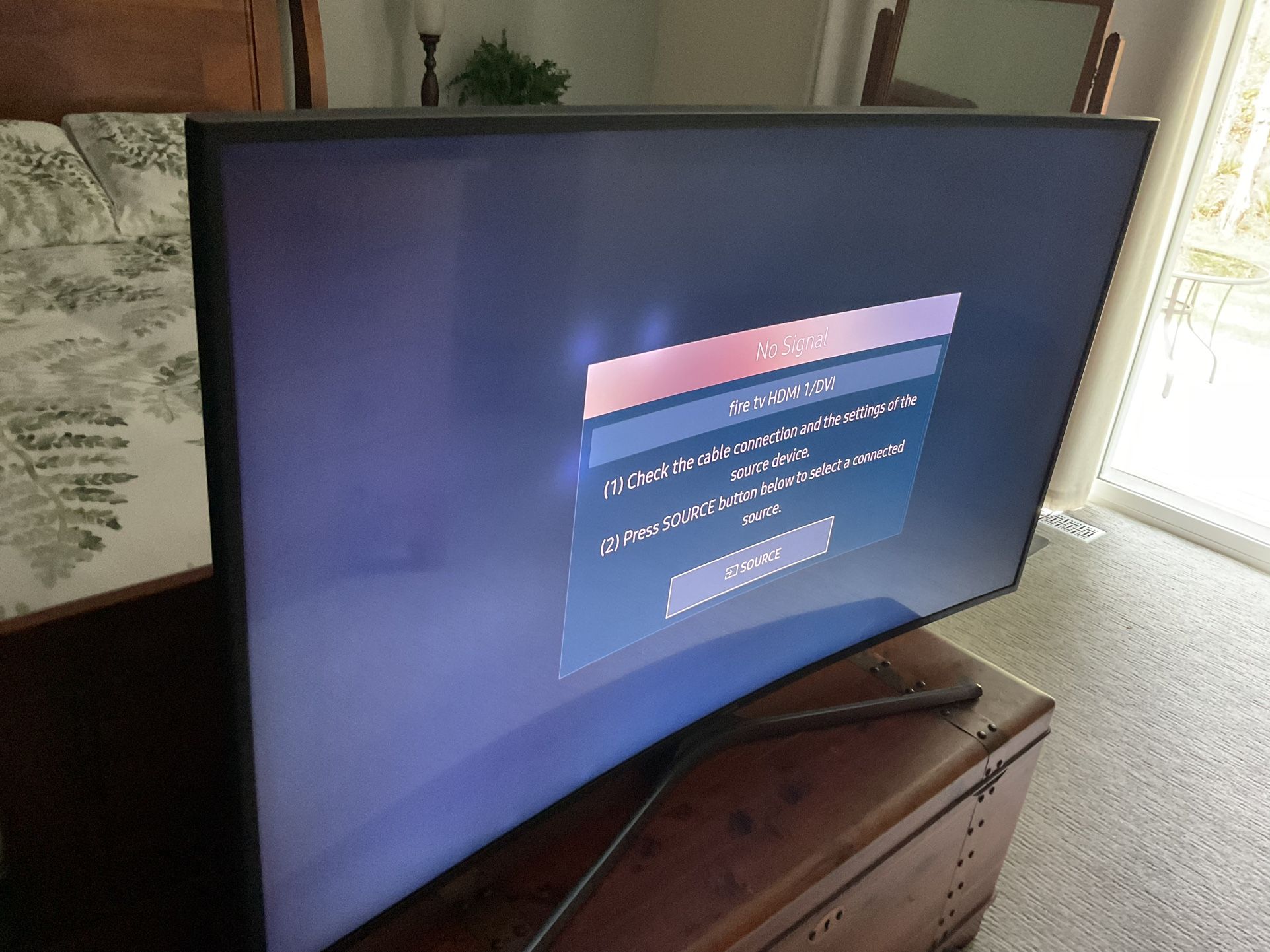 Curved Flat Screen TV 55”