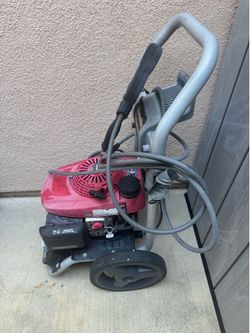 Honda Powered Homelite 2700 PSI Gas Pressure Washer – Runs Great