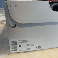 Nike Mind 