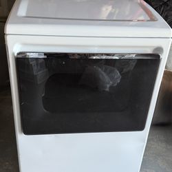 Secadora Kenmore De Luz. Electricity dryer machine.