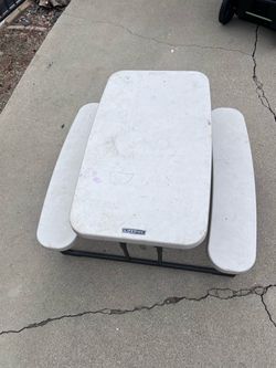 Lifetime Kids Plastic Picnic Table