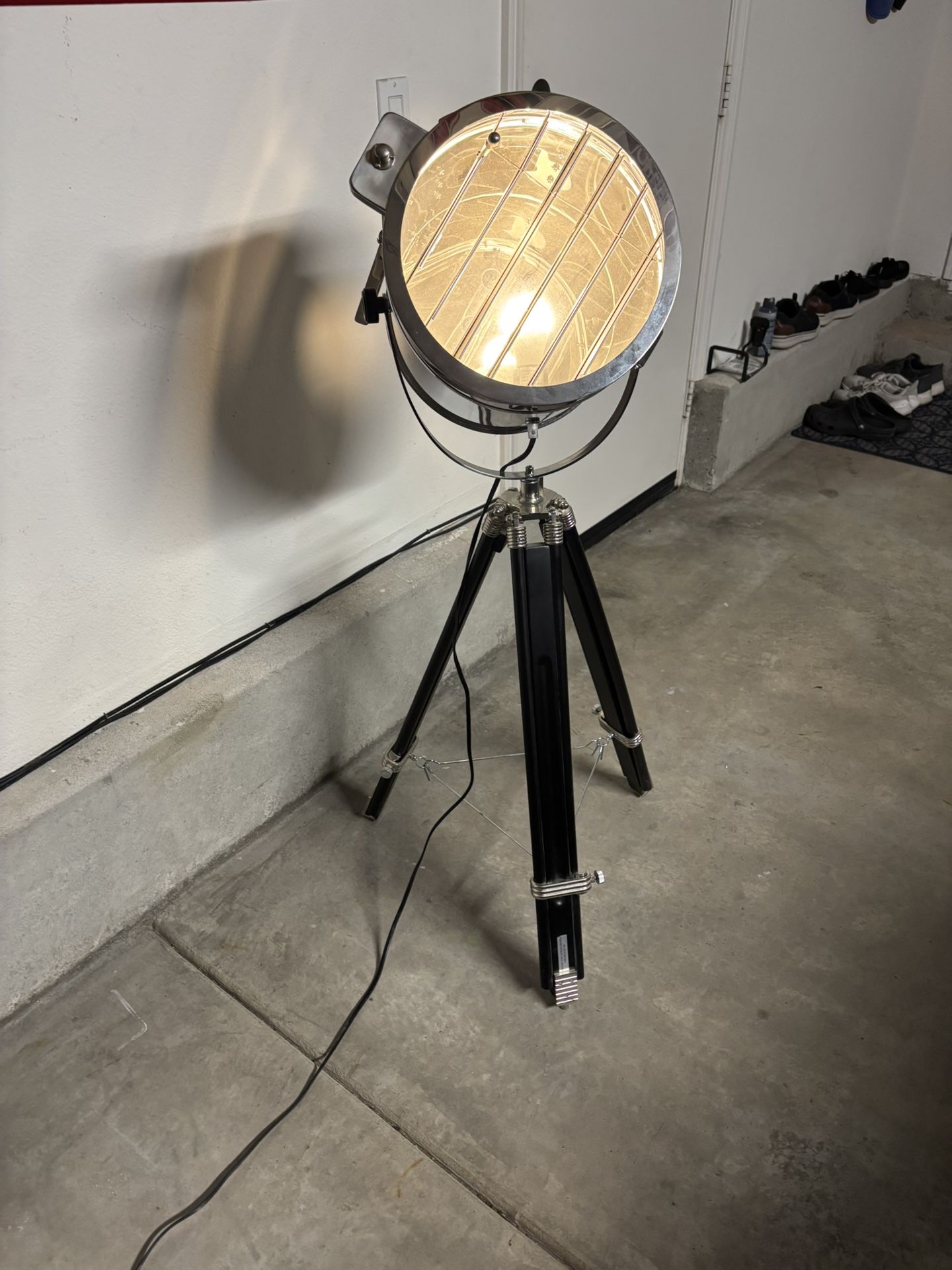 Stage Studio Or Floor Light 