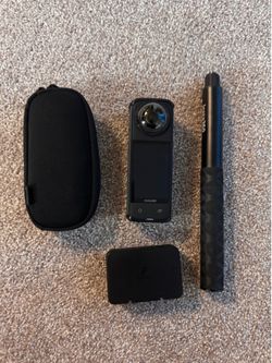 Insta X4 bundle action camera