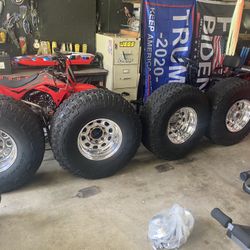 Weld Racing  Ford 8 Lug Wheels/ 37” Tires