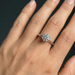 VVS1 ENGAGEMENT RING 💍 