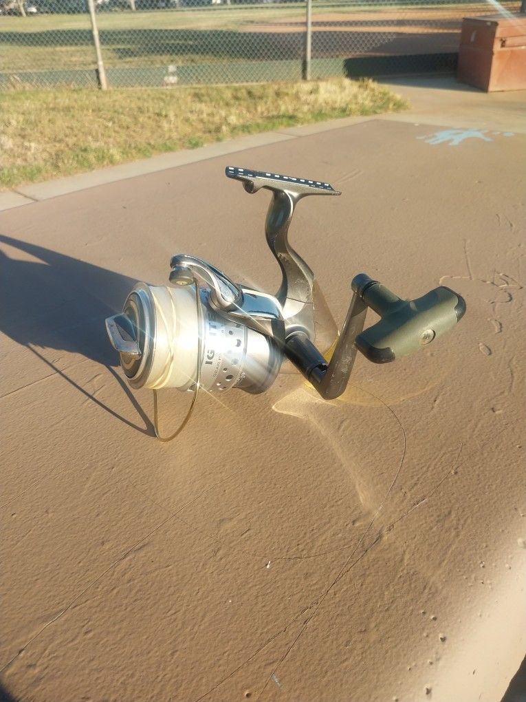 Okuma Fishing Reel Heavy Duty Saltwater Size 8000